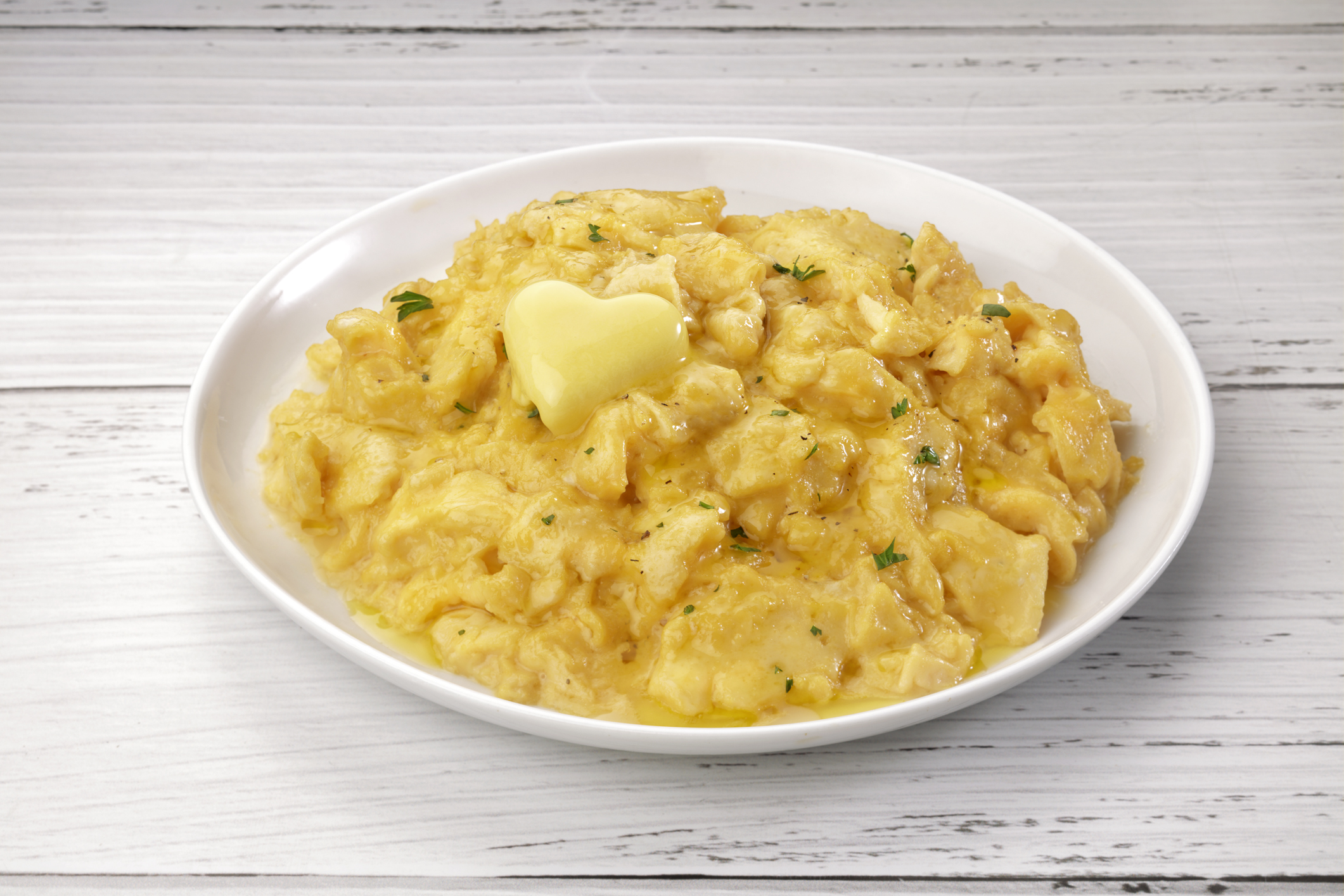 Creamy Dreamy Scrambled Eggs - De Ma CuisineDe Ma Cuisine